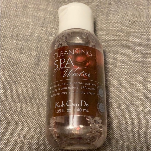 3/15 Koh Gen Do Cleansing Water - Picture 1 of 2